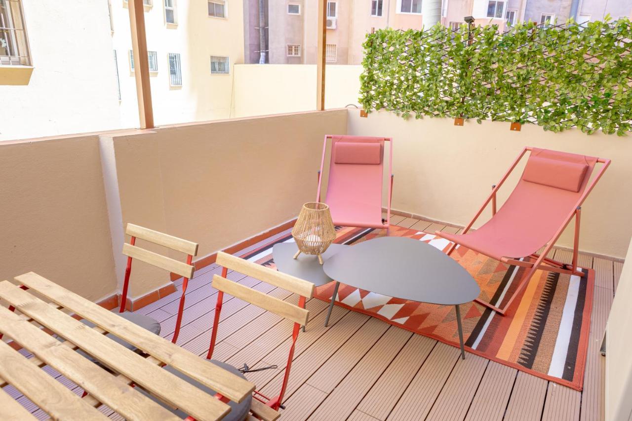 Teatro Suites Malaga Playa Eksteriør billede