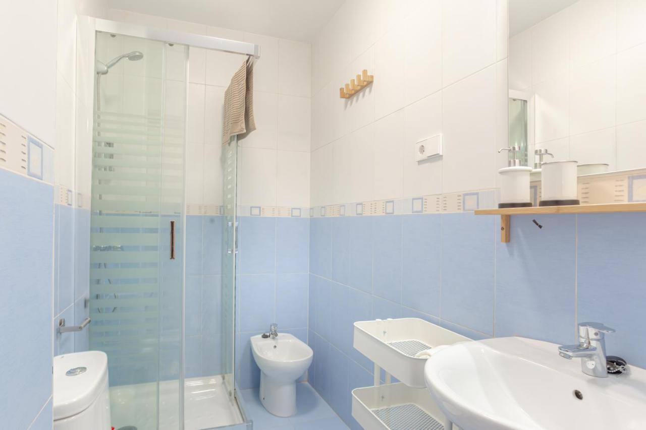 Teatro Suites Malaga Playa Eksteriør billede