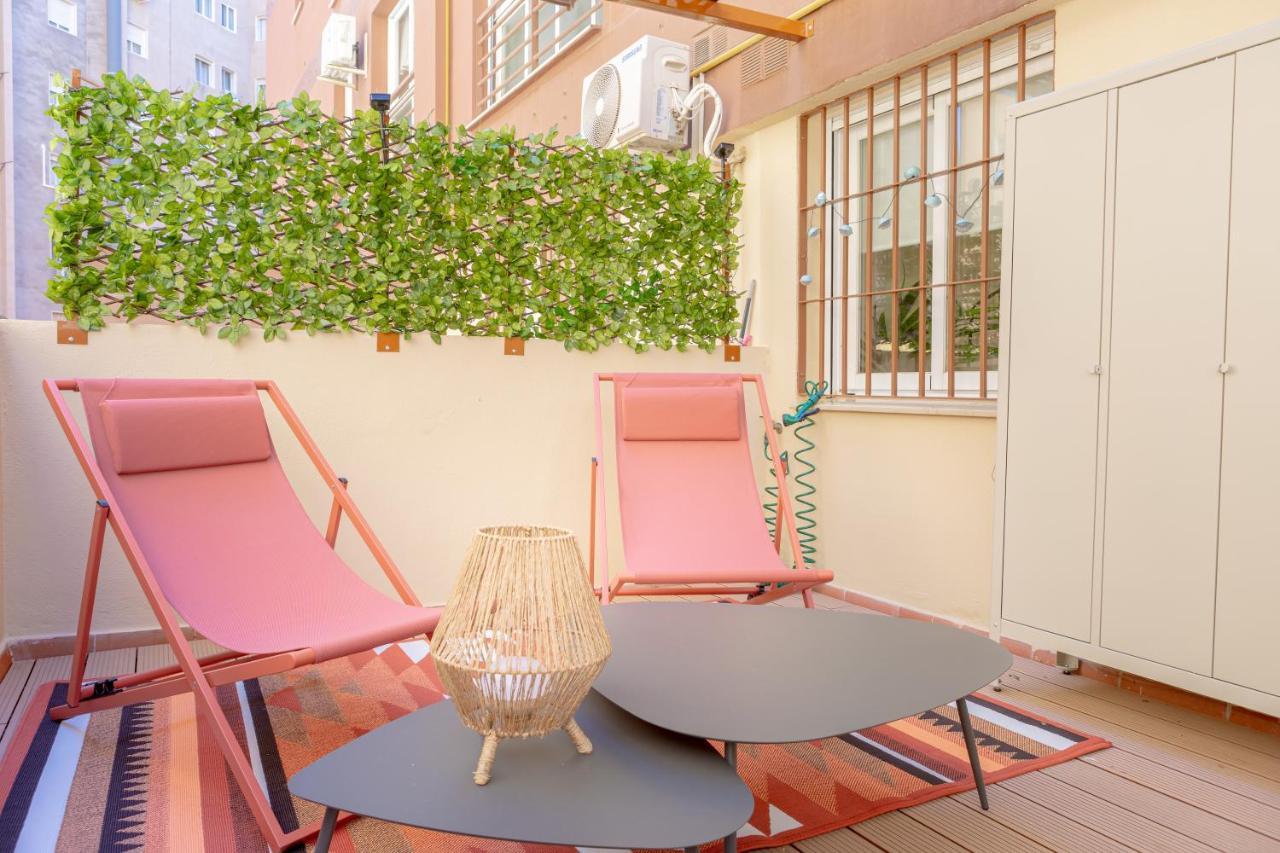 Teatro Suites Malaga Playa Eksteriør billede