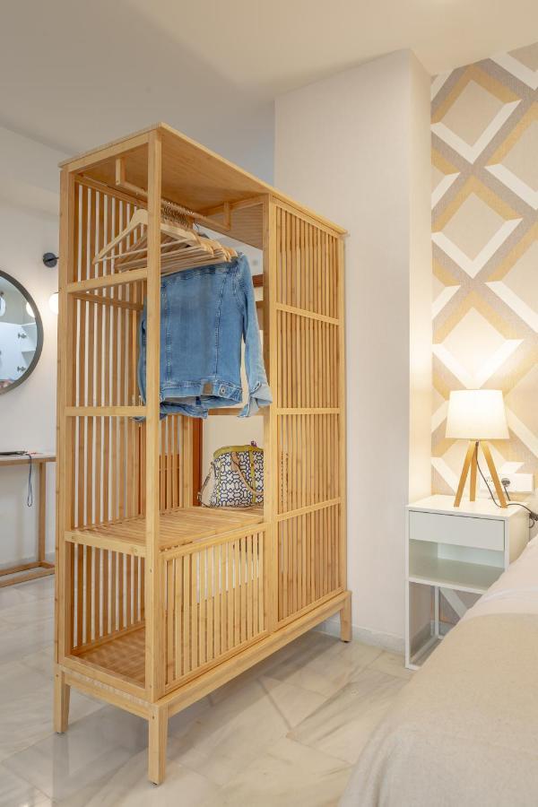 Teatro Suites Malaga Playa Eksteriør billede