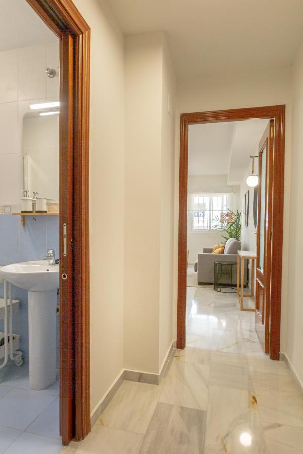 Teatro Suites Malaga Playa Eksteriør billede